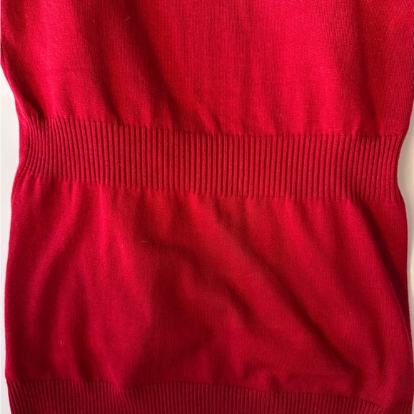 BEAUTIFUL Warm Red Sweater Cardigan Small NWTags - Picture 8 of 10